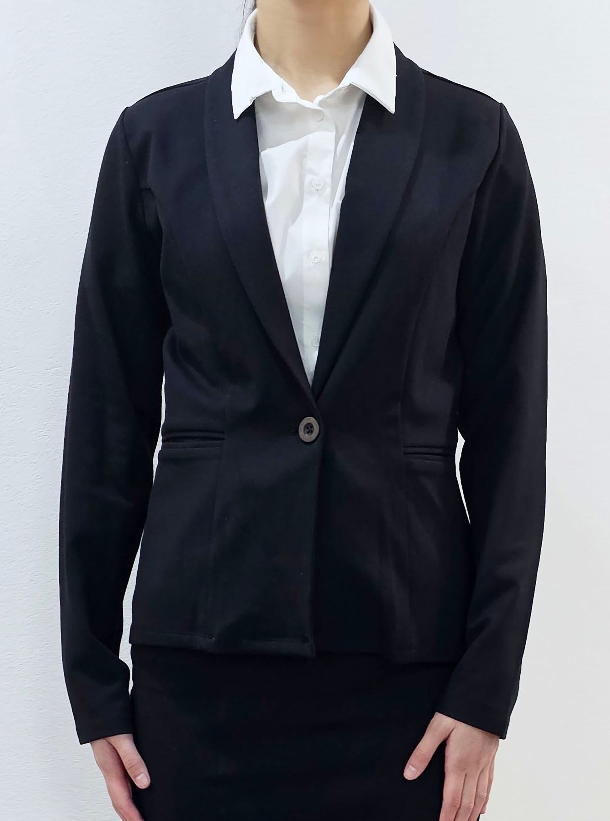 Dressworks - Ladies Corporate workwear - Black Buttoned Up Blazer